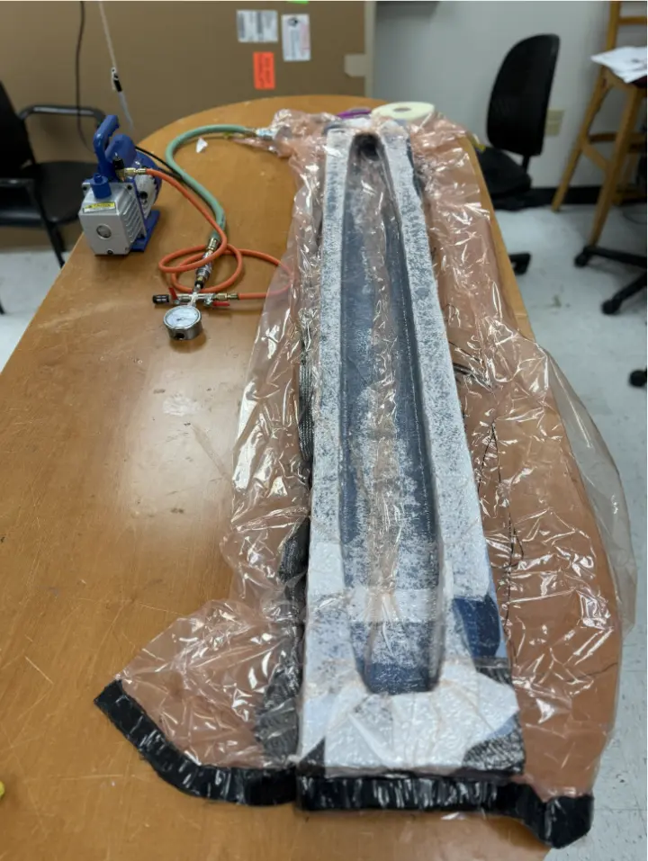 Final laid-up carbon fiber fuselage